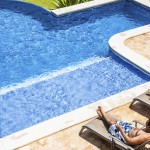 Newport Beach Pool Service keeps pools clean