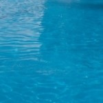 Laguna Beach pool service keeps water clear