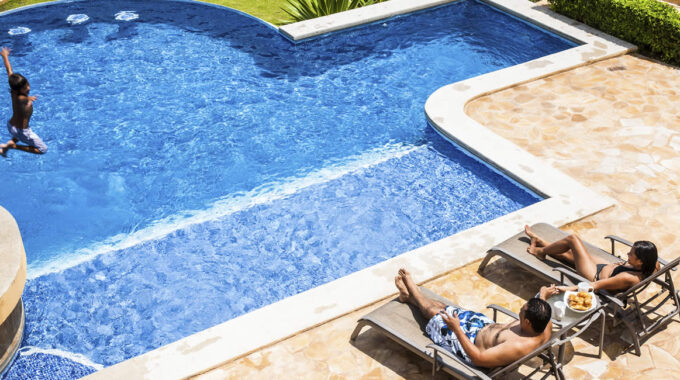 newport beach pool service Company keeps pools clean